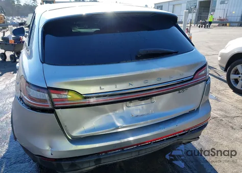 2019 Lincoln Nautilus Reserve z USA, uszkodzony, nr VIN 2LMPJ6L93KBL31472